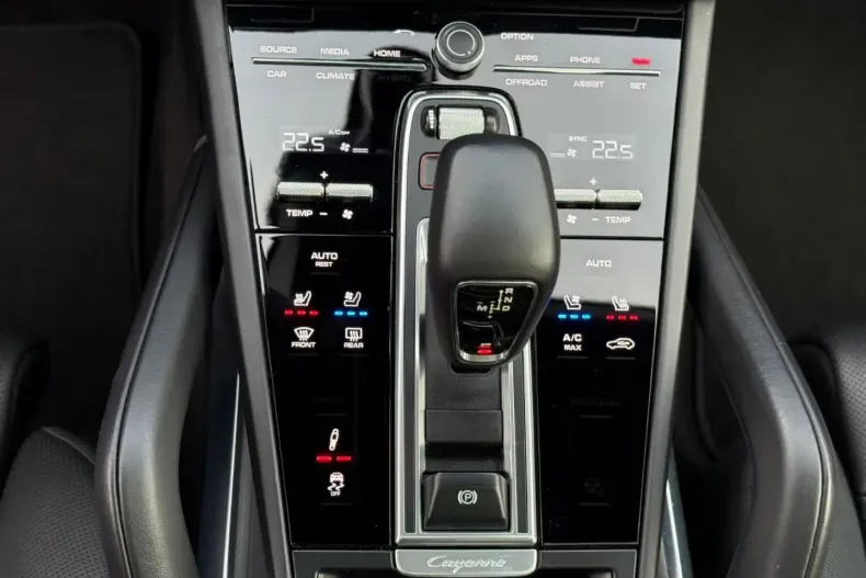 Porsche Cayenne din 2021 cu 43.000 km - oferta POR172210 - foto 39