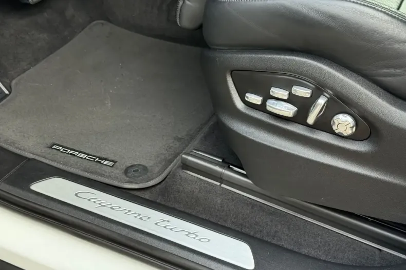 Porsche Cayenne din 2021 cu 43.000 km - oferta POR172210 - foto 45