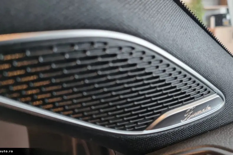 Mercedes-Benz CLA 45 AMG din 2024 cu 25.175 km - oferta MER172215 - foto 17