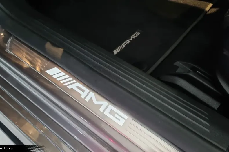 Mercedes-Benz CLA 45 AMG din 2024 cu 25.175 km - oferta MER172215 - foto 19