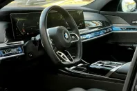 BMW 740 din 2023 cu 41.940 km - oferta BMW172225 - foto 13