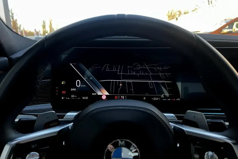 BMW 740 din 2023 cu 41.940 km - oferta BMW172225 - foto 22