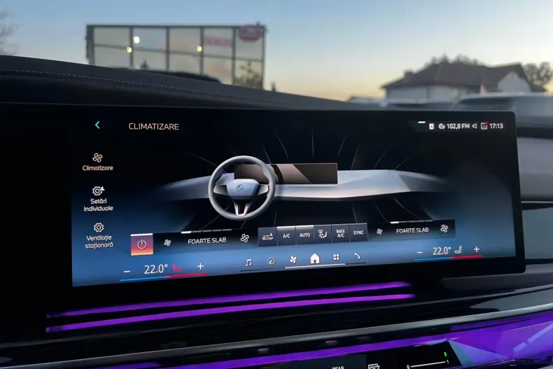 BMW 740 din 2023 cu 41.940 km - oferta BMW172225 - foto 32