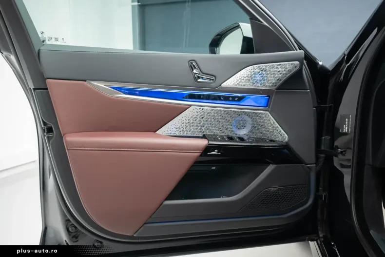 BMW 740 din 2023 cu 17.900 km - oferta BMW172227 - foto 17