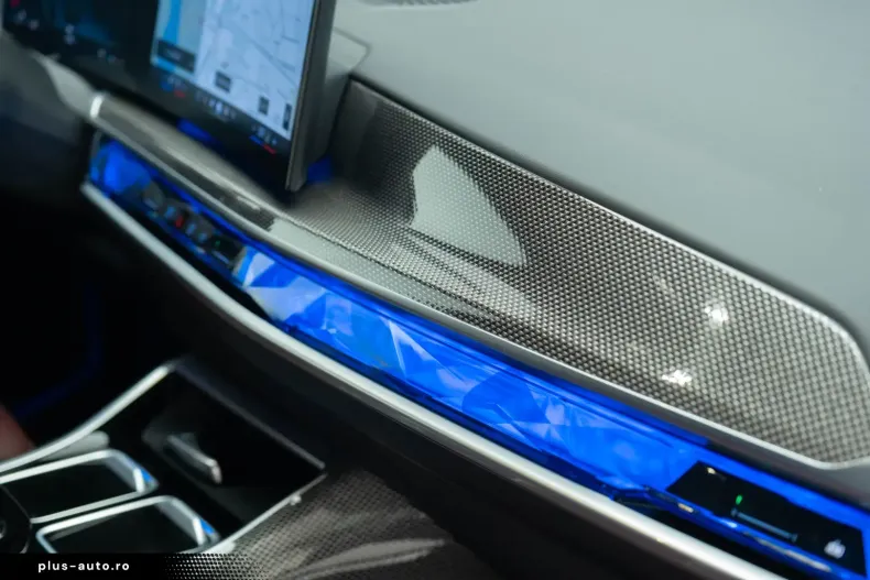 BMW 740 din 2023 cu 17.900 km - oferta BMW172227 - foto 29