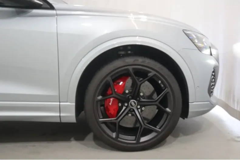 Audi RSQ8 din 2024 cu 12.962 km - oferta AUD172229 - foto 5