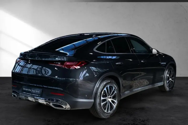 Mercedes-Benz GLC 200 din 2023 cu 5.799 km - oferta MER172230 - foto 4