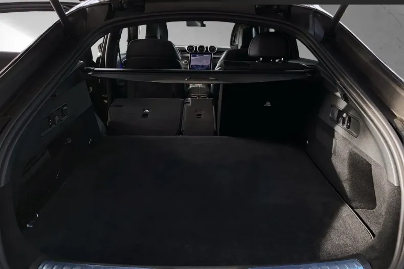 Mercedes-Benz GLC 200 din 2023 cu 5.799 km - oferta MER172230 - foto 10