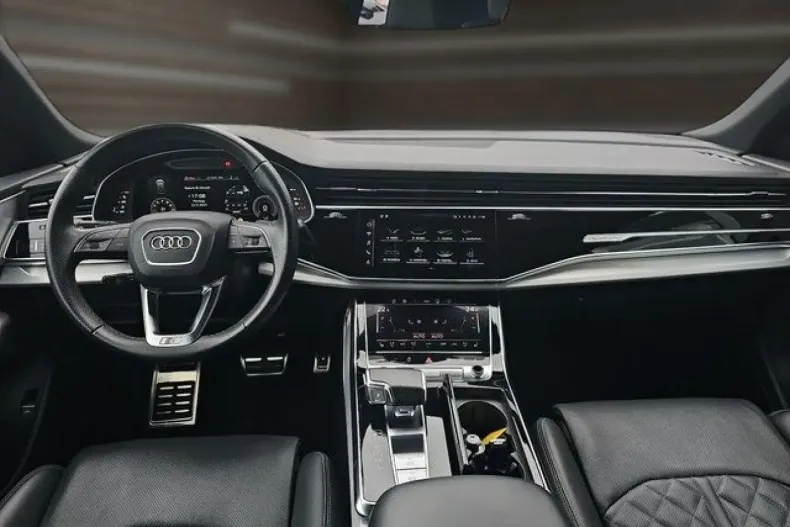 Audi SQ8 din 2022 cu 39.966 km - oferta AUD172238 - foto 6