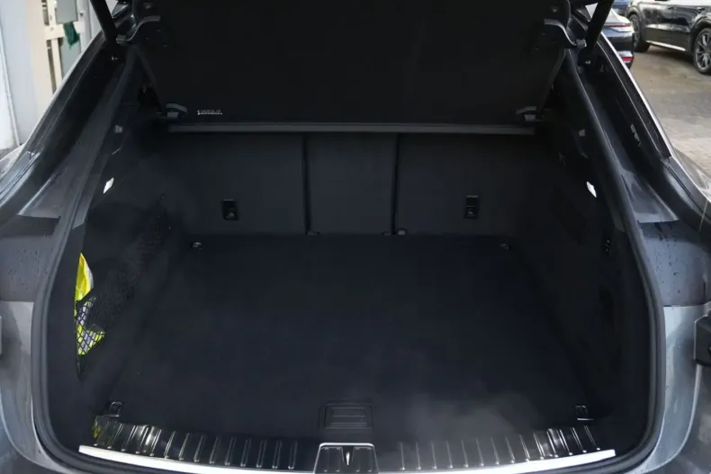 Porsche Cayenne din 2024 cu 8.500 km - oferta POR172239 - foto 45