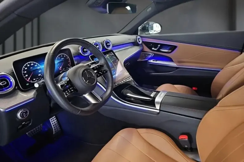 Mercedes-Benz CLE 450 din 2023 cu 16.979 km - oferta MER172247 - foto 6