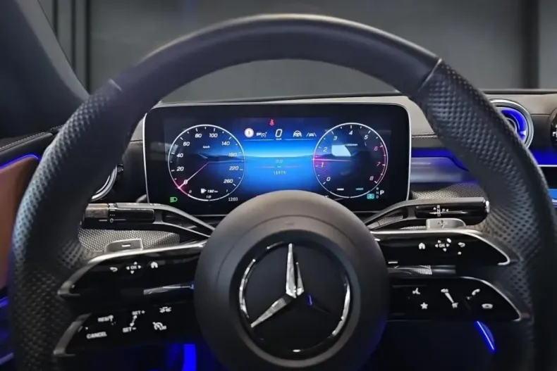 Mercedes-Benz CLE 450 din 2023 cu 16.979 km - oferta MER172247 - foto 7