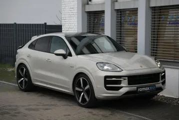 Porsche Cayenne din 2025 - oferta POR172248