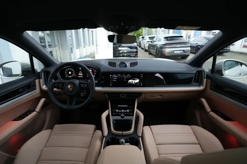 Porsche Cayenne din 2025 cu 10.000 km - oferta POR172248 - foto 4