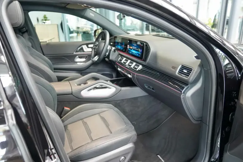 Mercedes-Benz GLE 53 AMG din 2024 cu 15.153 km - oferta MER172254 - foto 13