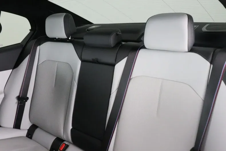 BMW M5 din 2025 cu 6.828 km - oferta BMW172262 - foto 27