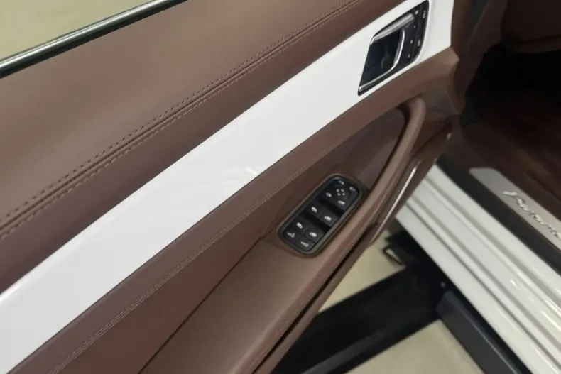 Porsche Panamera din 2022 cu 44.300 km - oferta POR172264 - foto 5