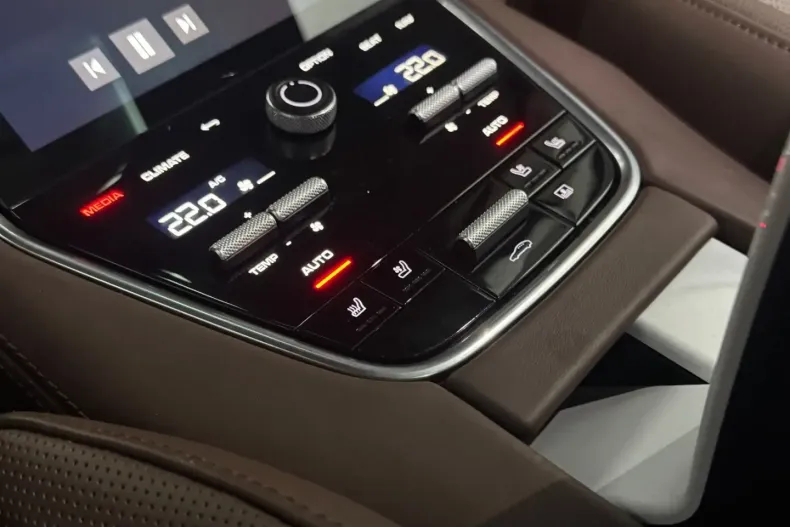 Porsche Panamera din 2022 cu 44.300 km - oferta POR172264 - foto 11