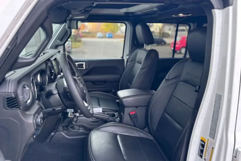 Jeep Wrangler din 2024 cu 10.000 km - oferta JEE172266 - foto 8