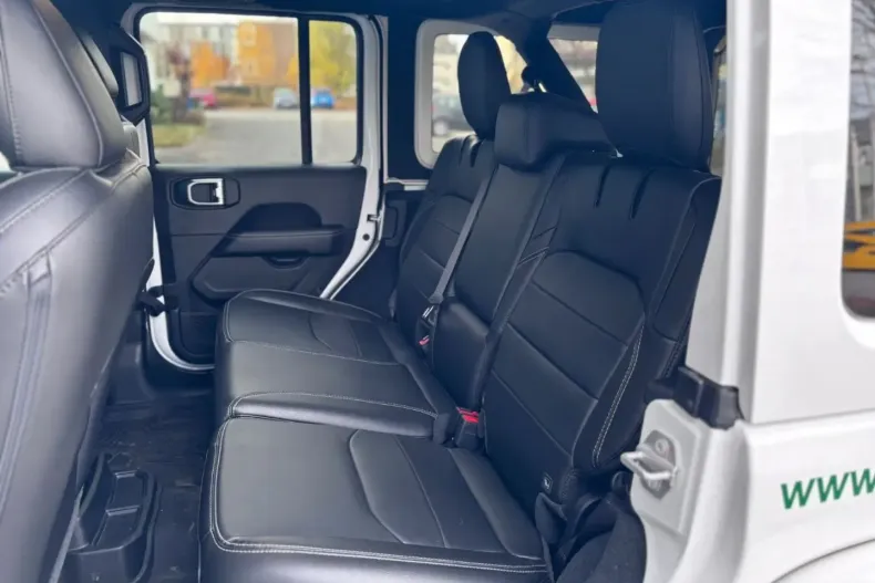 Jeep Wrangler din 2024 cu 10.000 km - oferta JEE172266 - foto 9