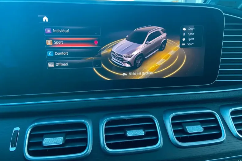 Mercedes-Benz GLE 580 din 2024 cu 13.205 km - oferta MER172267 - foto 37