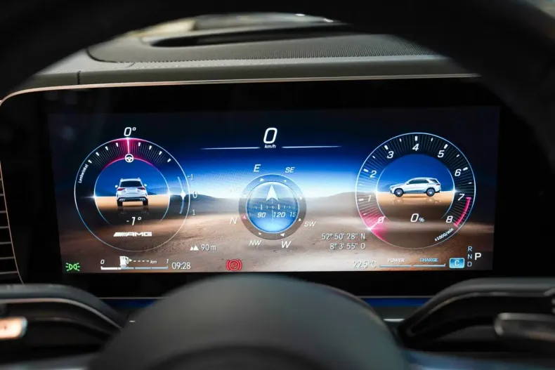 Mercedes-Benz GLE 63 AMG din 2024 cu 14.800 km - oferta MER172270 - foto 18