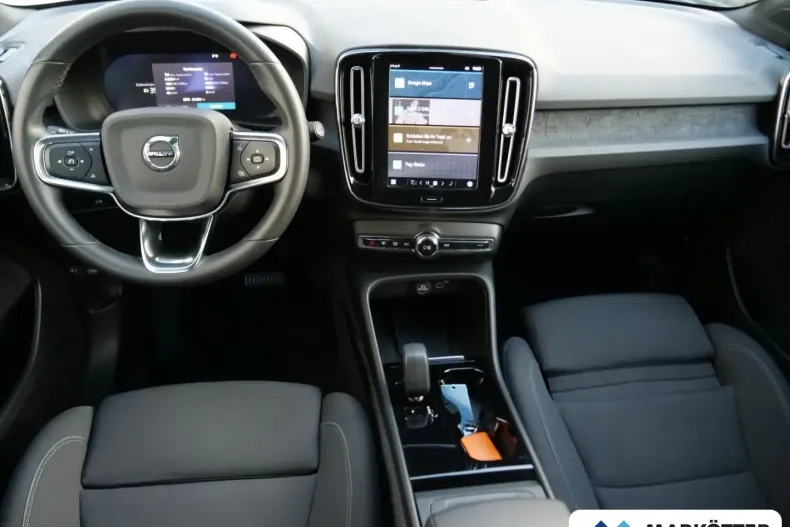 Volvo XC40 din 2023 cu 46.086 km - oferta VOL172272 - foto 5