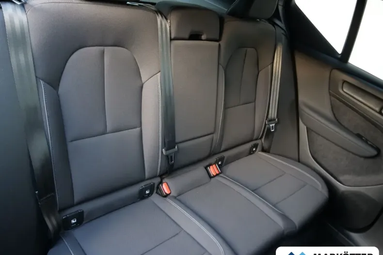 Volvo XC40 din 2023 cu 46.086 km - oferta VOL172272 - foto 7