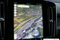 Volvo XC40 din 2023 cu 46.086 km - oferta VOL172272 - foto 11