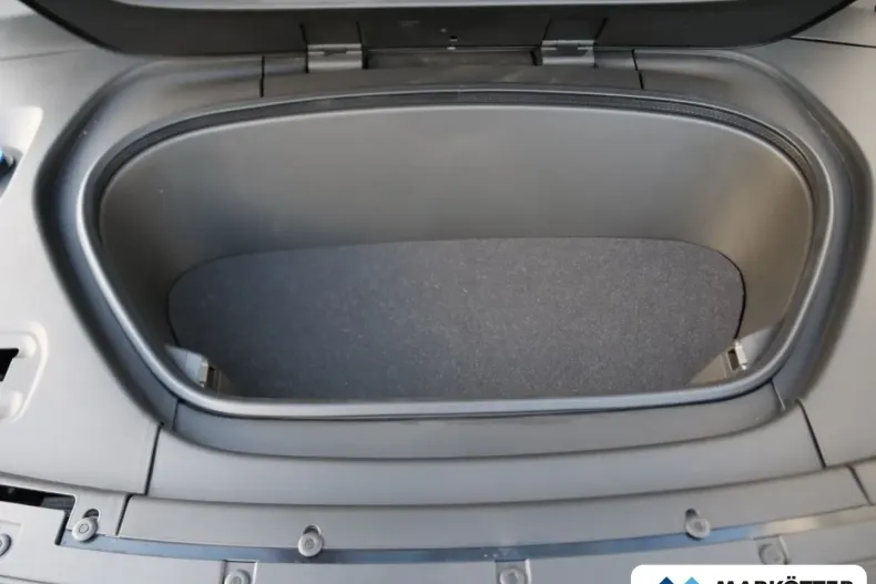 Volvo XC40 din 2023 cu 46.086 km - oferta VOL172272 - foto 26