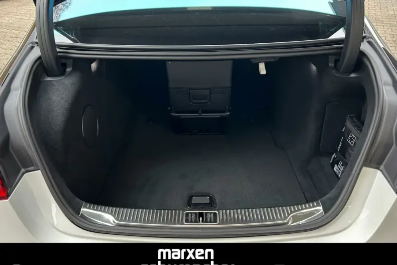 Mercedes-Benz S 580 din 2025 cu 3.650 km - oferta MER172273 - foto 50