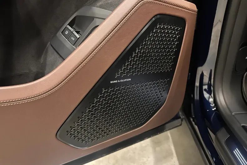 Lamborghini Urus din 2025 cu 12.925 km - oferta LAM172277 - foto 14