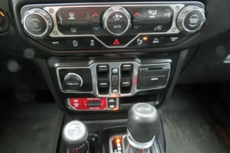 Jeep Wrangler din 2022 cu 40.658 km - oferta JEE172279 - foto 14