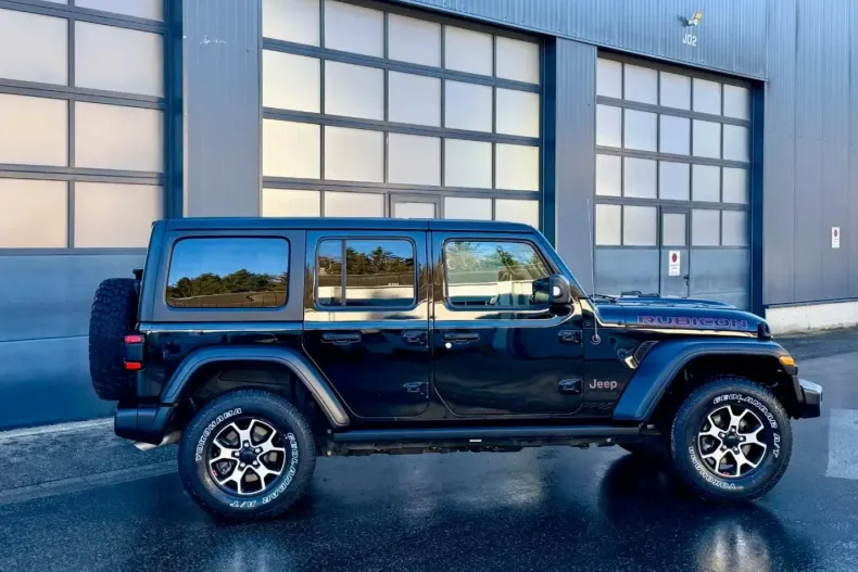 Jeep Wrangler din 2021 cu 58.630 km - oferta JEE172281 - foto 3