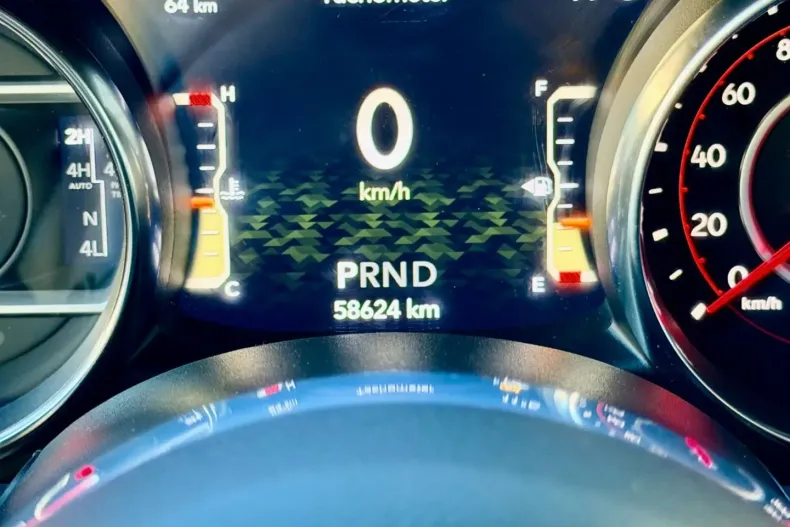 Jeep Wrangler din 2021 cu 58.630 km - oferta JEE172281 - foto 21