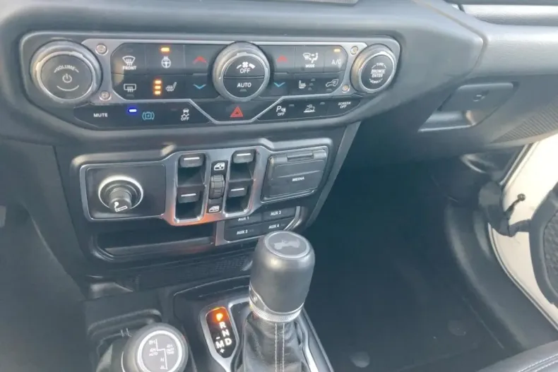 Jeep Wrangler din 2021 cu 43.387 km - oferta JEE172282 - foto 13