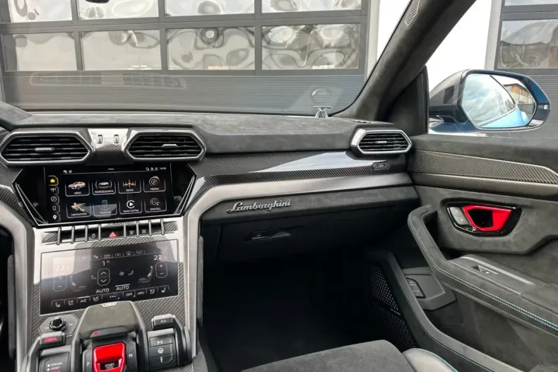 Lamborghini Urus din 2024 cu 9.749 km - oferta LAM172283 - foto 38