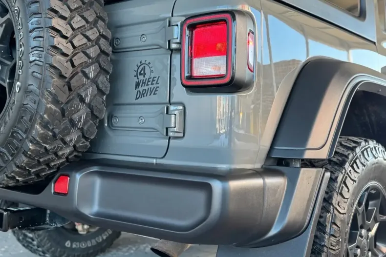 Jeep Wrangler din 2023 cu 59.226 km - oferta JEE172285 - foto 12