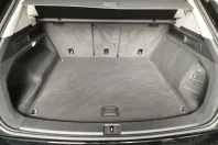 Volkswagen Touareg din 2022 cu 66.761 km - oferta VOL172286 - foto 6