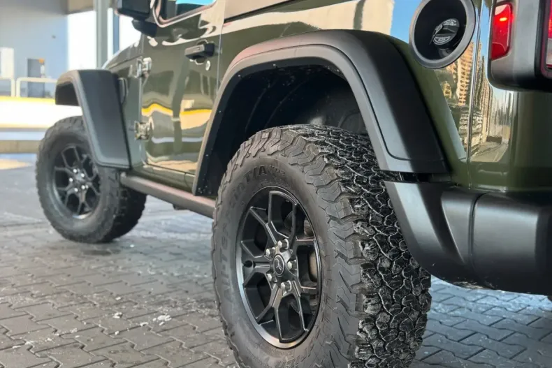 Jeep Wrangler din 2023 cu 27.095 km - oferta JEE172287 - foto 5