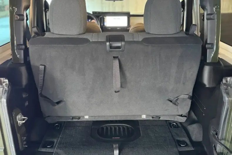 Jeep Wrangler din 2023 cu 27.095 km - oferta JEE172287 - foto 26