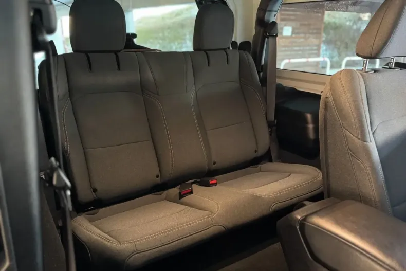 Jeep Wrangler din 2023 cu 27.095 km - oferta JEE172287 - foto 29