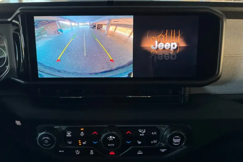 Jeep Wrangler din 2023 cu 27.095 km - oferta JEE172287 - foto 37