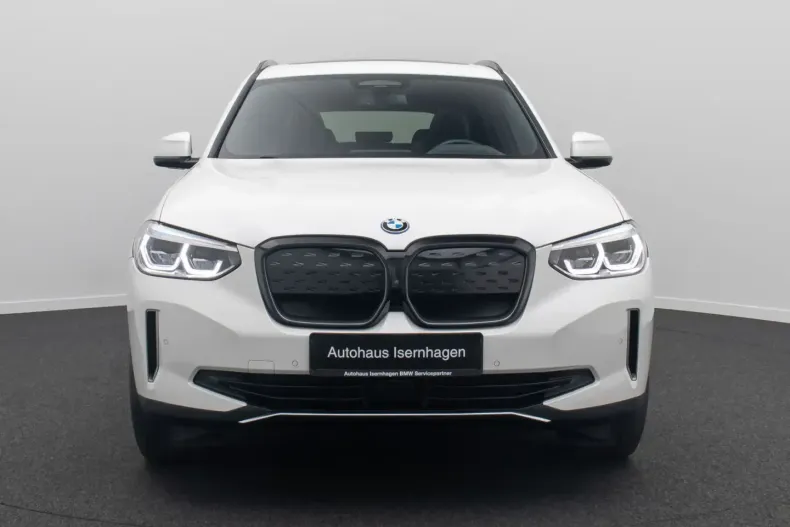 BMW iX3 din 2021 cu 60.280 km - oferta BMW172288 - foto 2