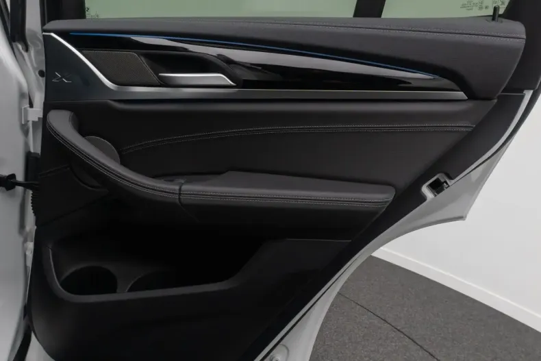 BMW iX3 din 2021 cu 60.280 km - oferta BMW172288 - foto 33