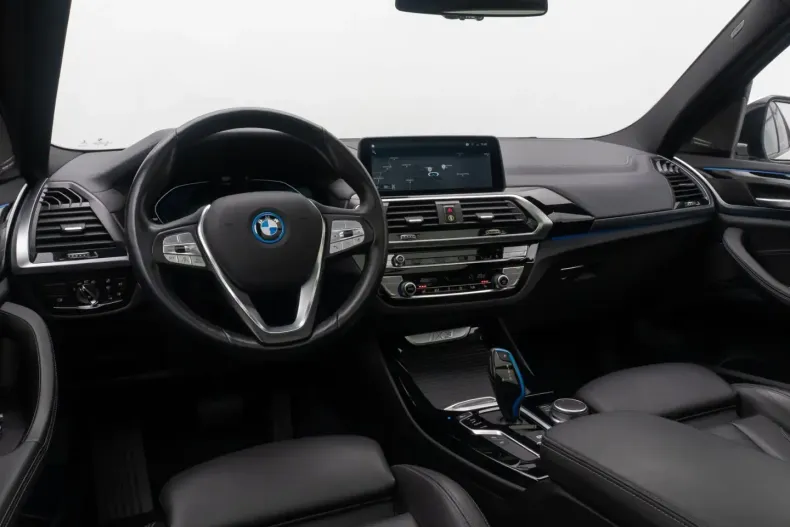 BMW iX3 din 2021 cu 60.280 km - oferta BMW172288 - foto 40