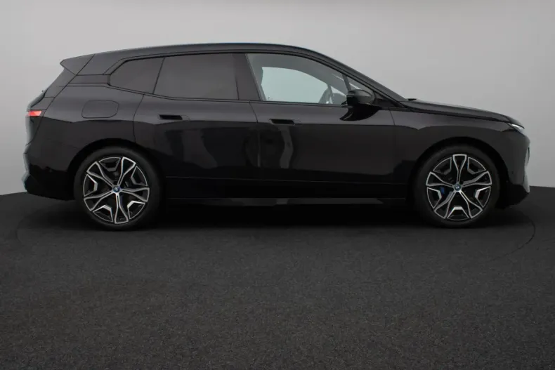 BMW iX din 2022 cu 63.339 km - oferta BMW172291 - foto 4