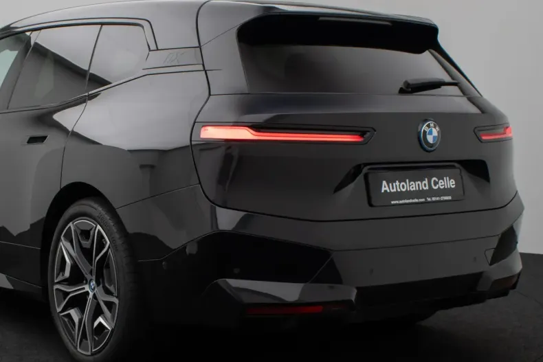 BMW iX din 2022 cu 63.339 km - oferta BMW172291 - foto 13