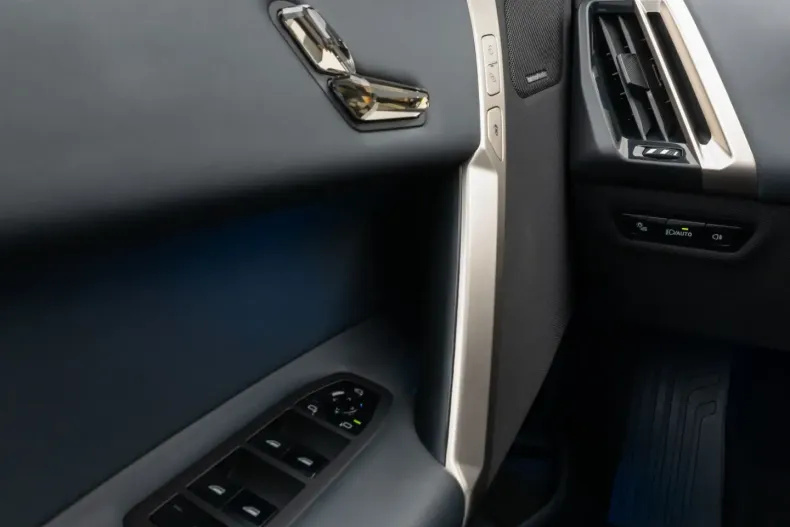 BMW iX din 2022 cu 63.339 km - oferta BMW172291 - foto 33