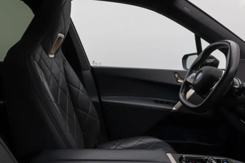 BMW iX din 2022 cu 63.339 km - oferta BMW172291 - foto 36